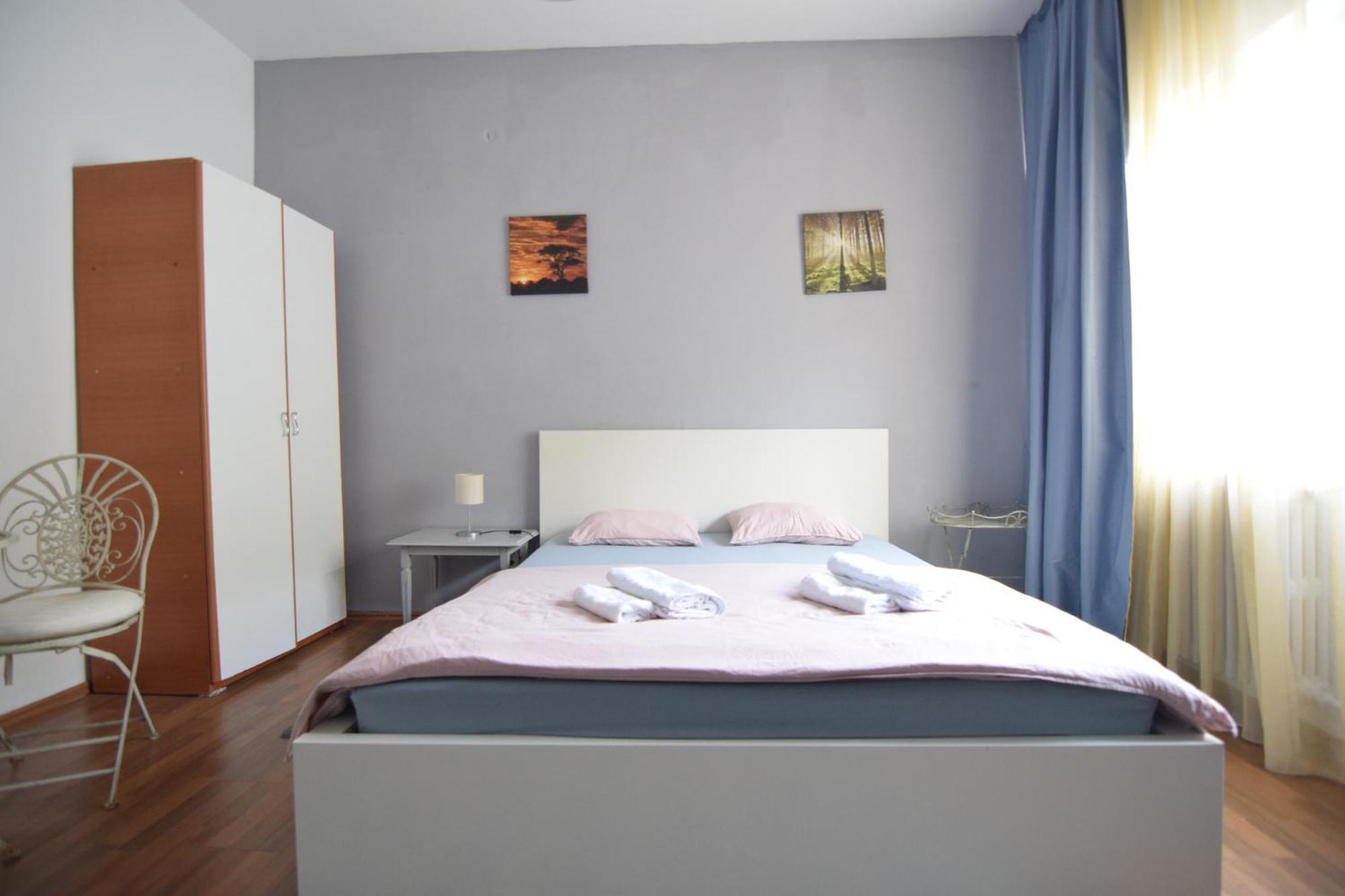 Studio Piata Rosetti Bukarest Exterior foto
